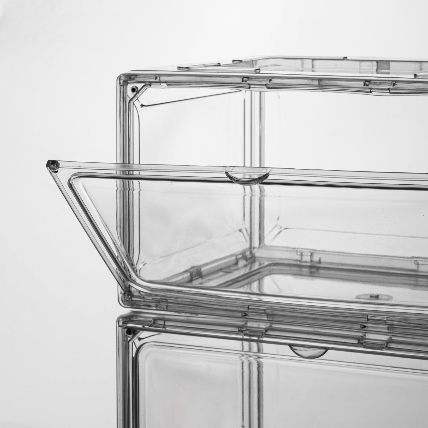 Clear stackable shoe storage box     (1- unit)