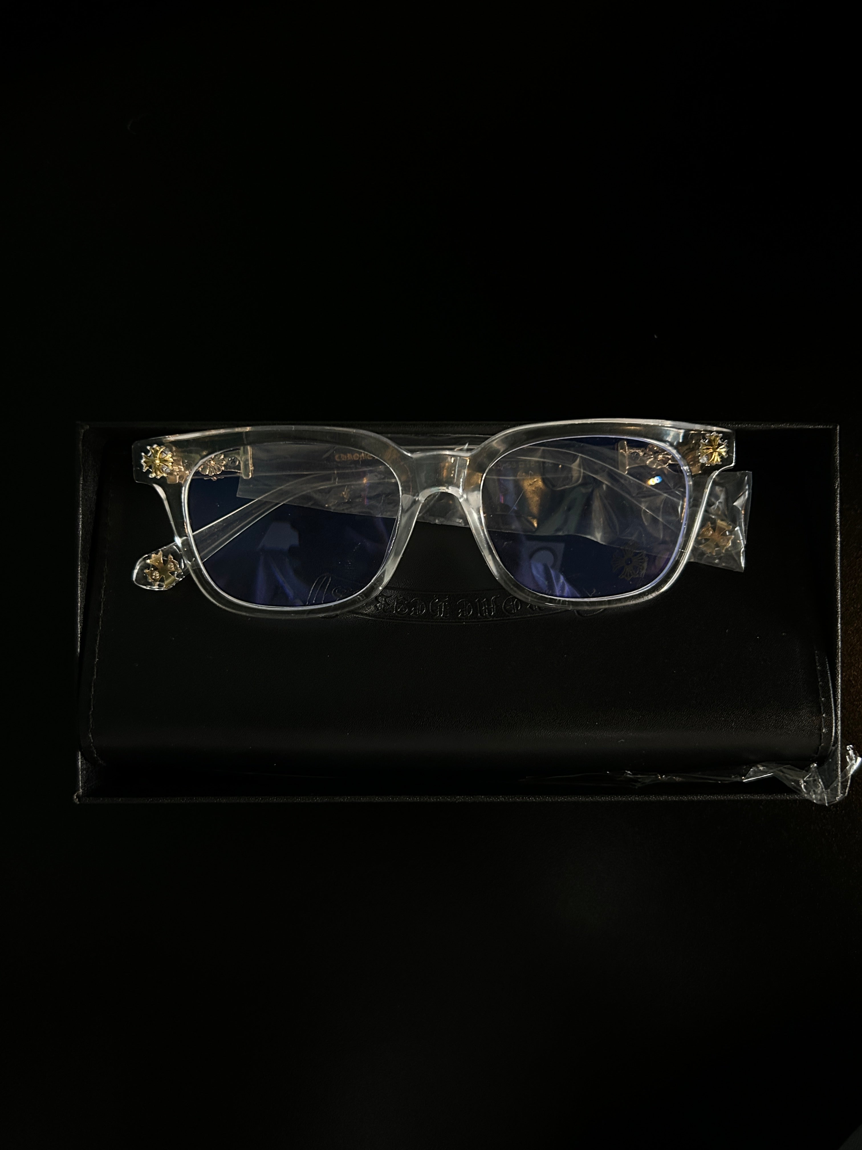 Chrome heart glasses - clear & gold badges