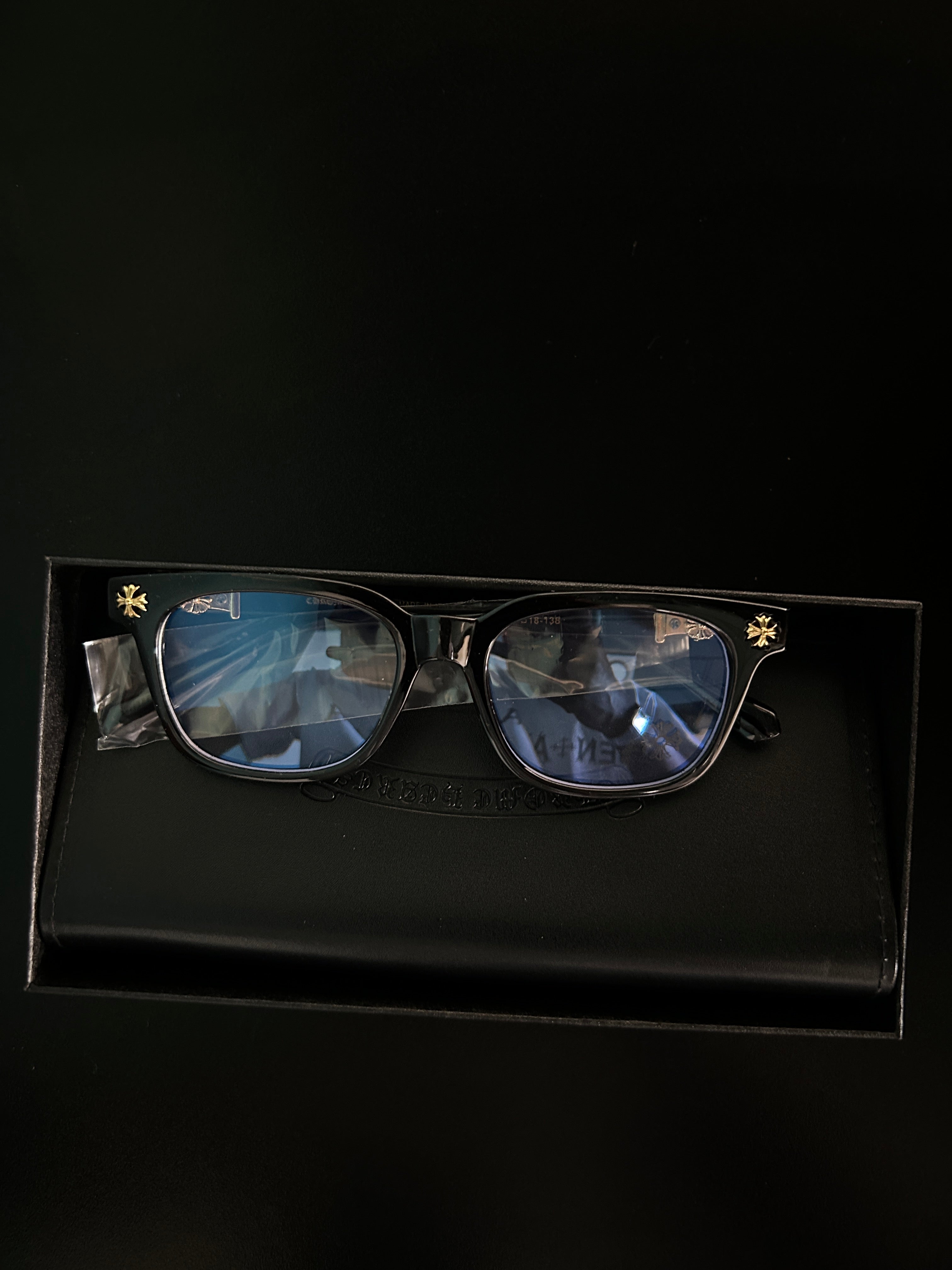 Chrome heart glasses - black & gold badges